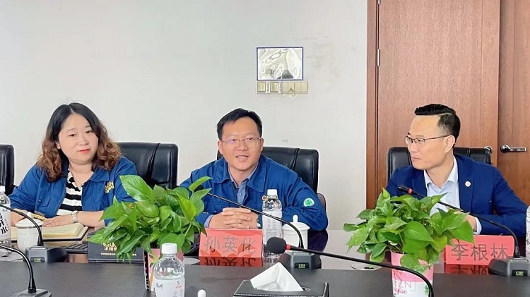 探索產(chǎn)教融合新模式｜求精新材料集團攜手南農大外國語(yǔ)學(xué)院助推校企合作發(fā)展
