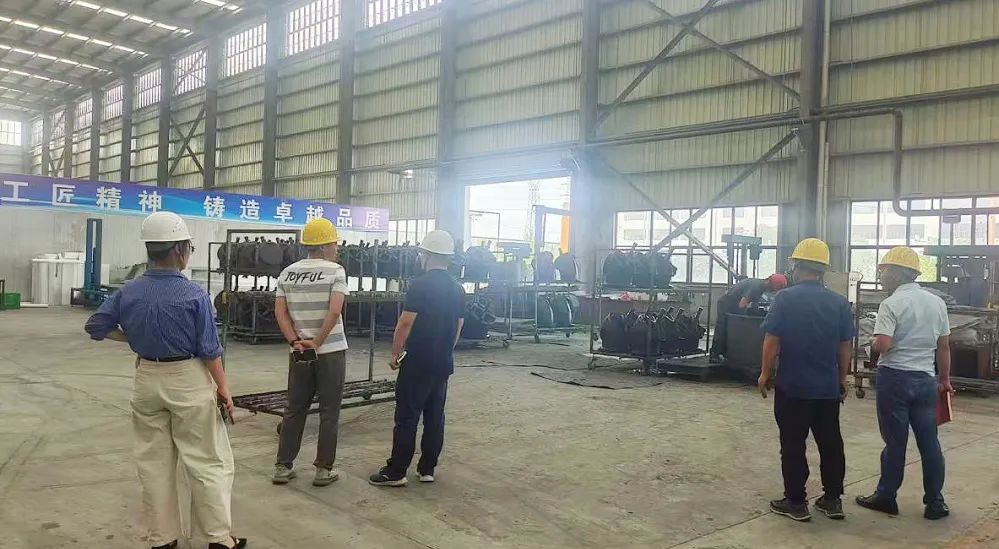 深化企業(yè)合作，推動(dòng)專(zhuān)業(yè)發(fā)展| 某泵業(yè)制造公司一行來(lái)訪(fǎng)安徽雄獅新材料