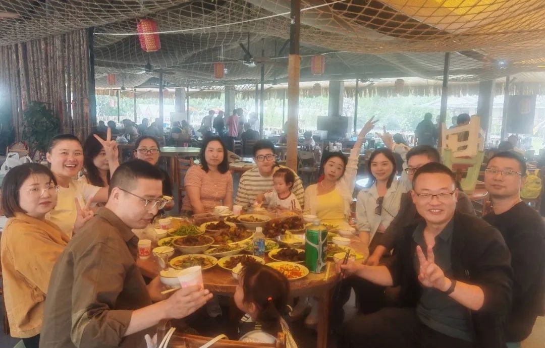 凝心聚力，“鄉”約美好丨新求精鋼鐵團建活動(dòng)